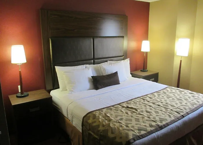 Hotel Western Woodland Hills And 3*