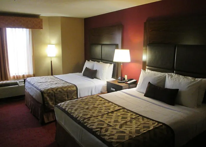 Western Woodland Hills And 3* Tulsa