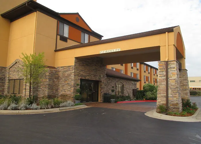 Western Woodland Hills And Hotel